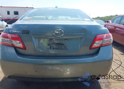 2011 Toyota Camry Le из США, поврежденный, VIN 4T1BF3EKXBU585017